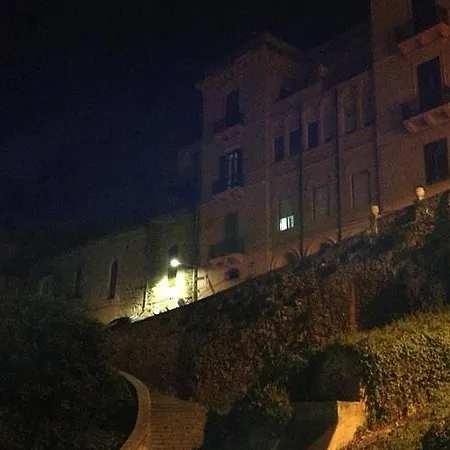 Porta Di Mare 3* Шакка