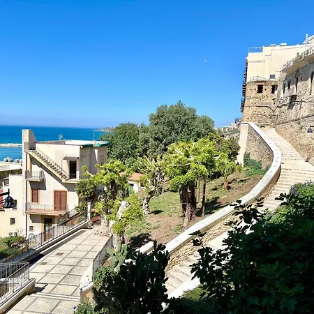 Гостевой дом Porta Di Mare 3*