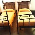 Porta Di Mare بيت ضيافة 3*